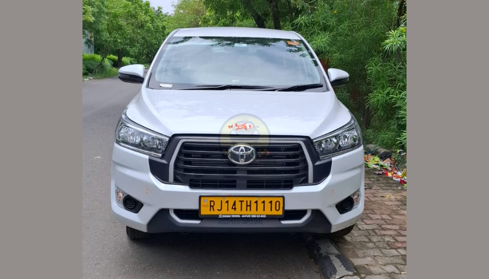 Toyota Innova Crysta 2023